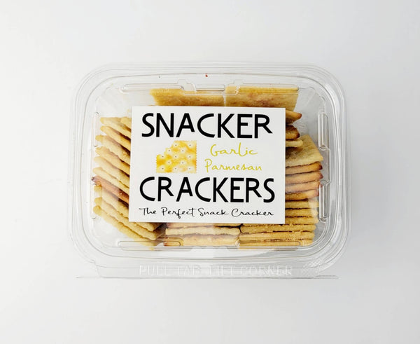 Saltine Crackers | Garlic Parmesan | Snacker Crackers