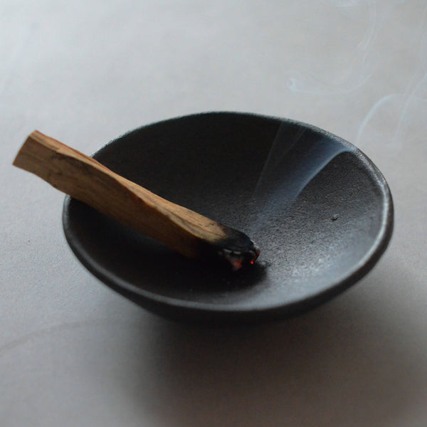 Ceramic Smudging Bowl | Black | Cedar and Myrrh