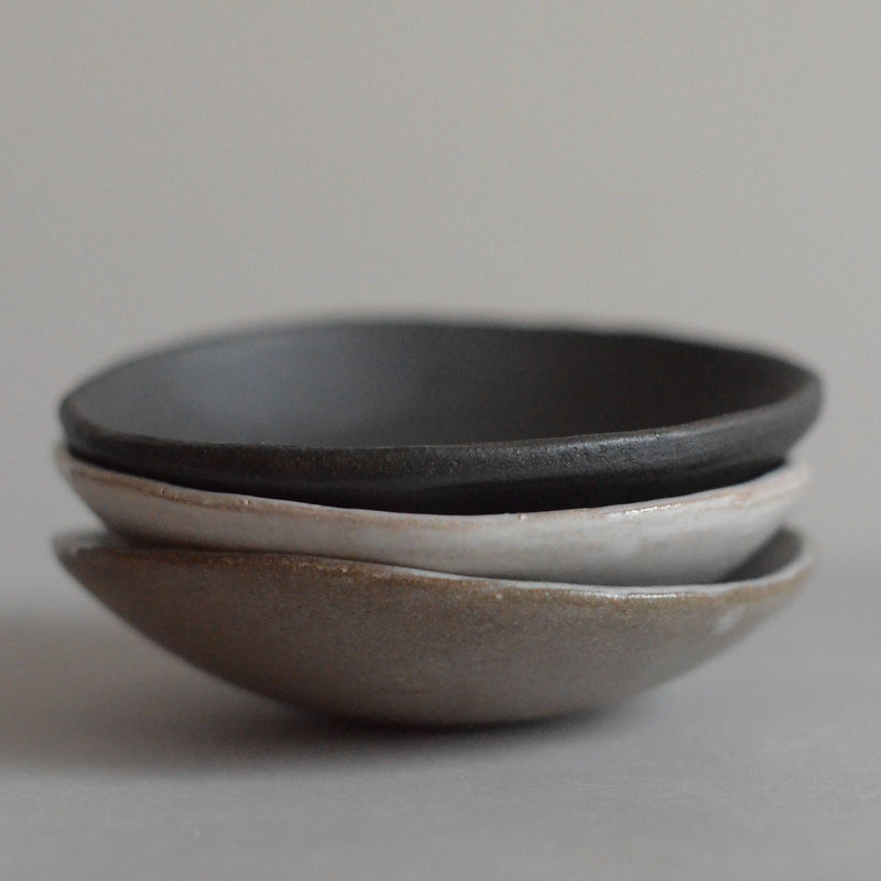 Ceramic Smudging Bowl | Black | Cedar and Myrrh