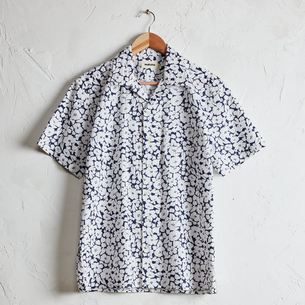 The Hawthorne Shirt | Shadow Floral | Taylor Stitch