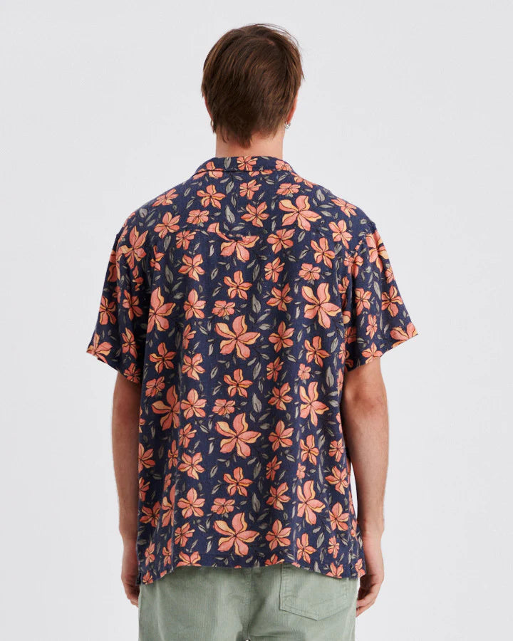 Holiday Resort Shirt | Navy | Critical Slide