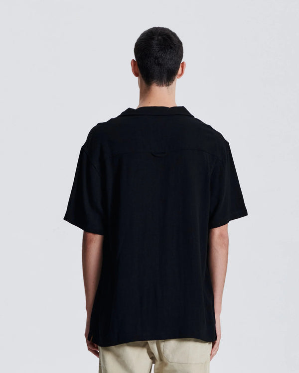Ernie Resort Shirt | Black | Critical Slide